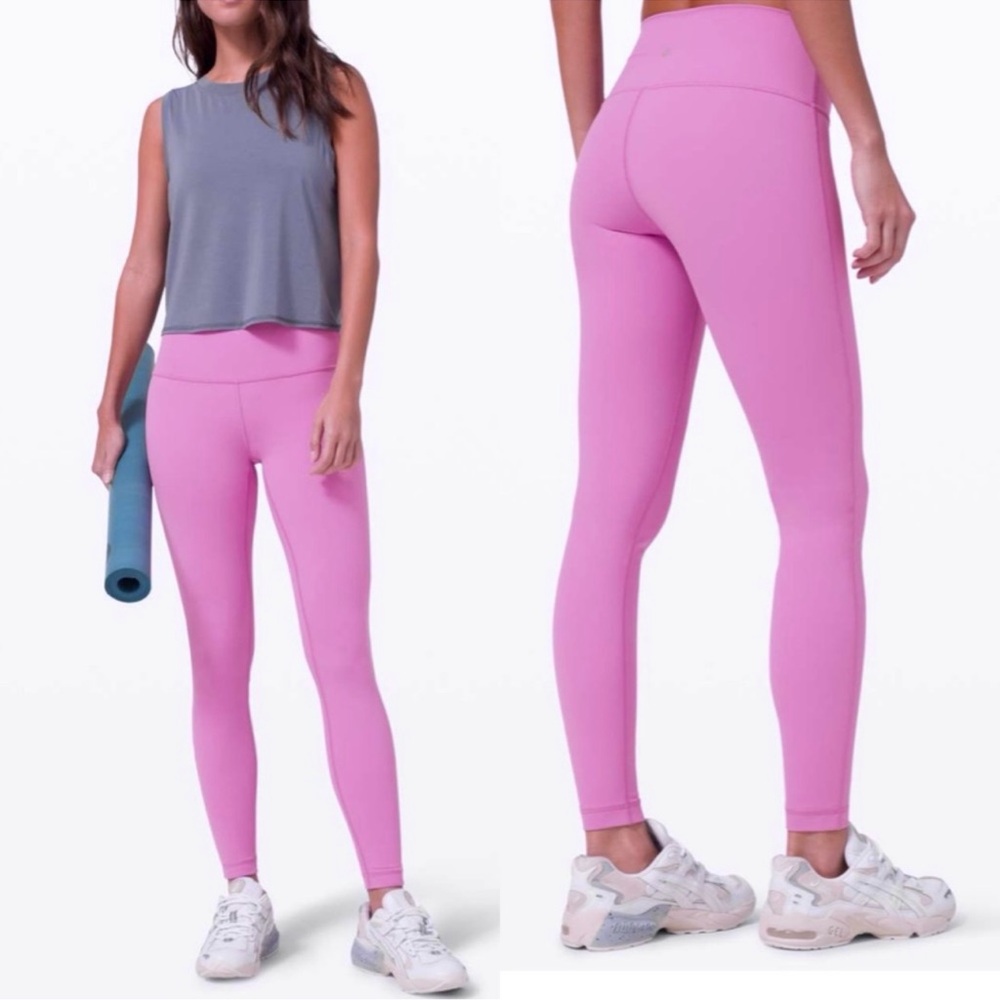 Lululemon Wunder Under High-Rise Tight 28" size 6
*Full-On Luxtreme
